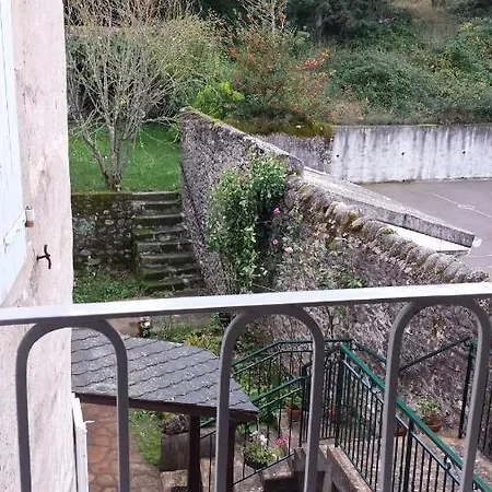 La Maison De Grand-mere Angele Apartment *